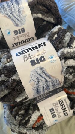 Yarsnpirations Bernat Blanket Big
