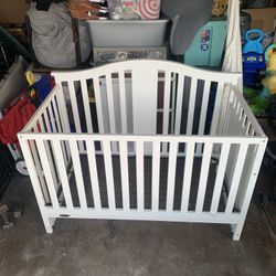 Baby Crib 