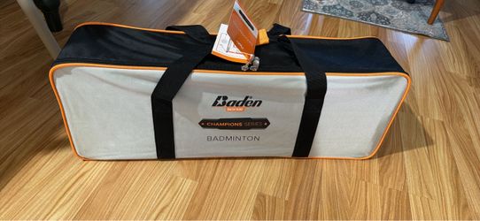 BRAND NEW BADMINTON SET!