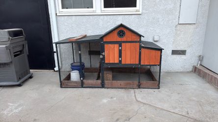 Chicken coop