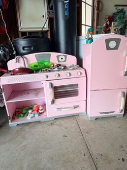 KidKraft Wooden Play Kitchen