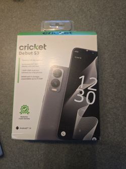 New Cricket Debut S3 with black case with card holder