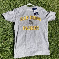 San Diego Padres T-Shirt Kids Size Large And XL 