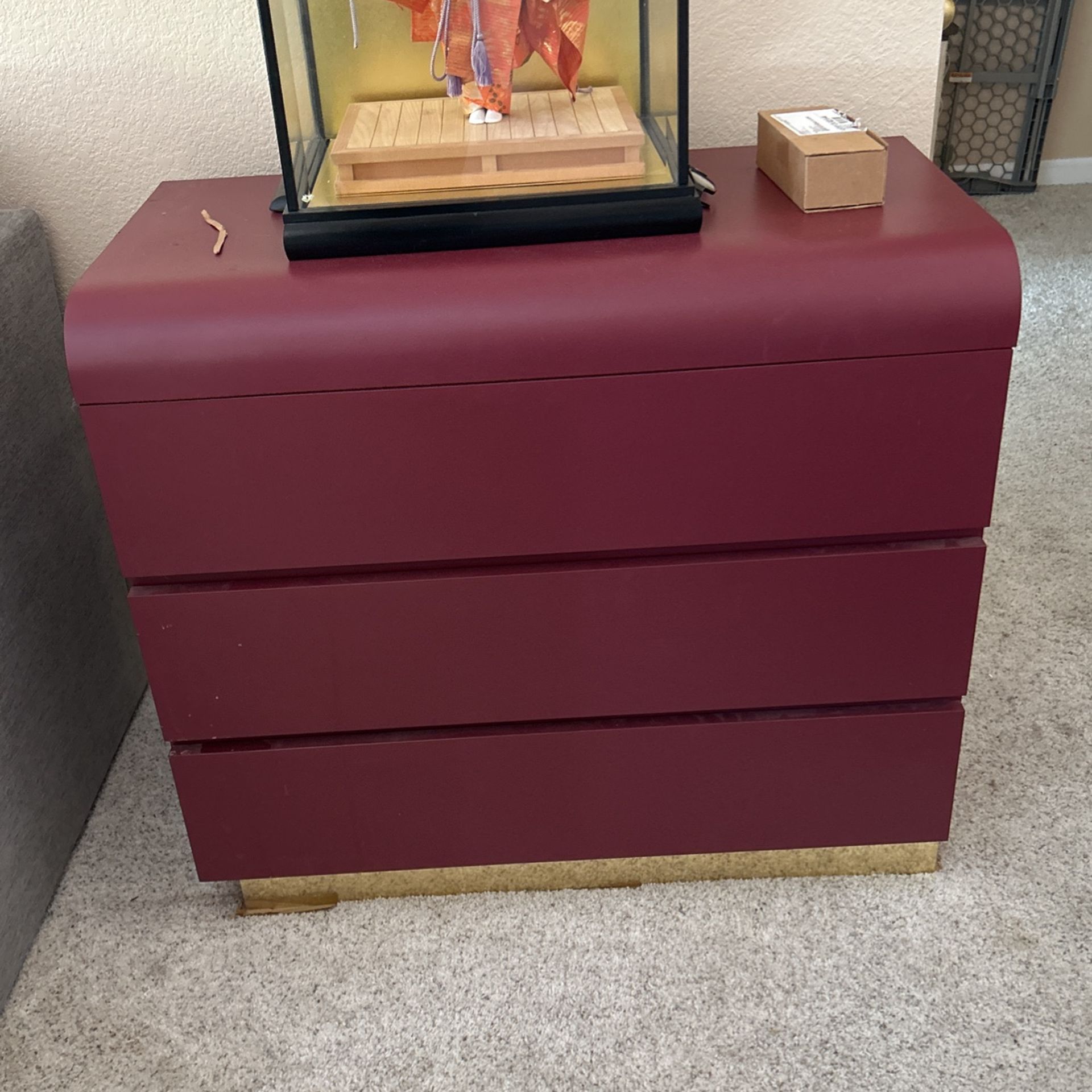 Red 3 Drawer Dresser