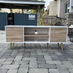 Tv Stand, White w/ Wood Accent