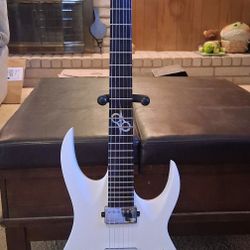 Washburn Parallaxe Solar PX160