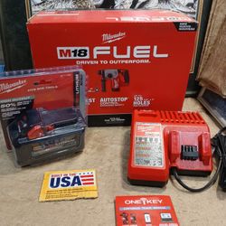 NEW MILWAUKEE M18 FUEL SDS PLUS ROTARY HAMMER KIT 