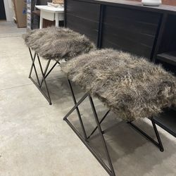 Fur Stool  Read Ad 