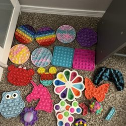 Fidget Pop Its / Kids Toys 