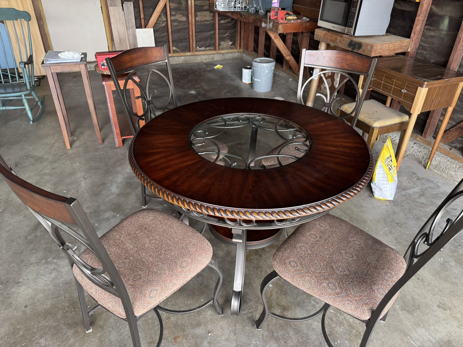 Dining Room Table And Chairs