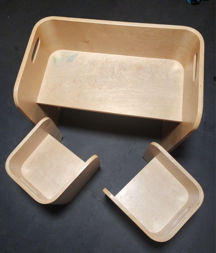 Kids Bentwood Table and Chair Set