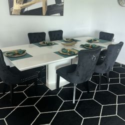 Dining Table And 6 Chairs
