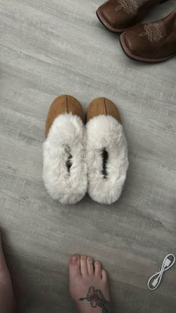 Kids Size 6 Ugg Knockoffs