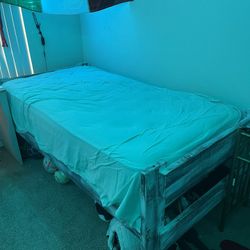 Twin Bed With Mattress (two Beds And Mattress Also Use As Bunkbeds)