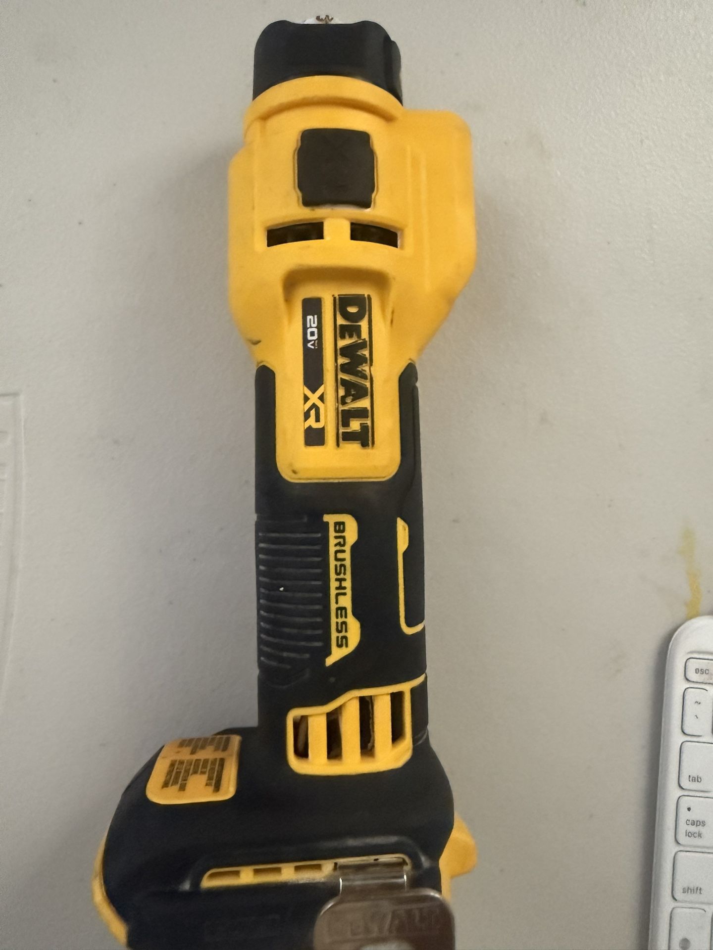 Dewalt 20v Max Xr Drywall Cutout Tool