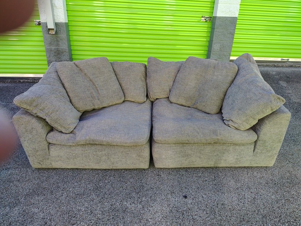 Cloud Couch Haining High Point