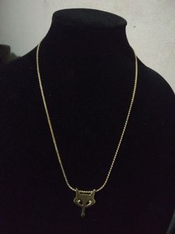 FOX NECKLACE