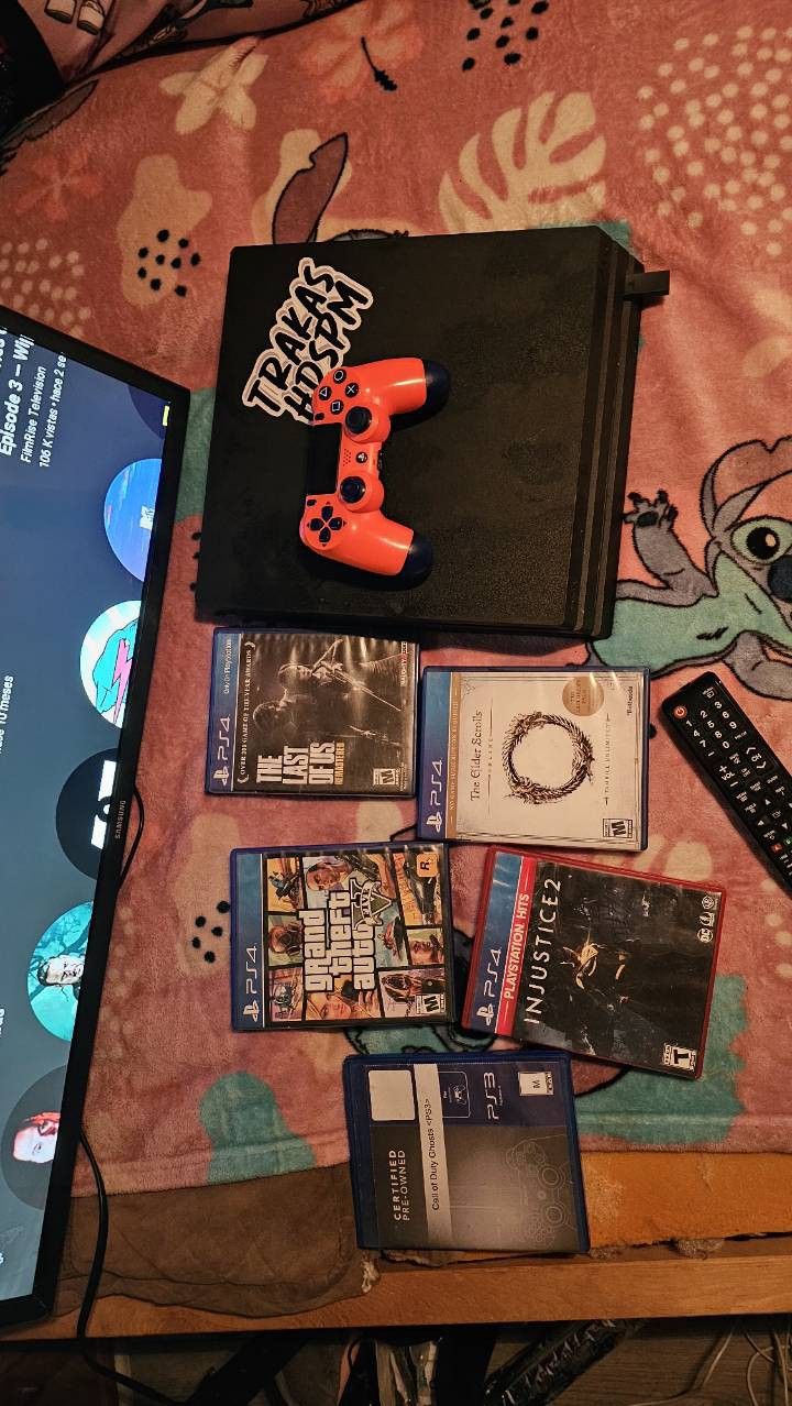 PS4 Console Bundle