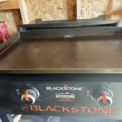 Blackstone Griddle - Barely Used - Read Below 
