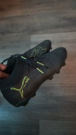 Puma cleats