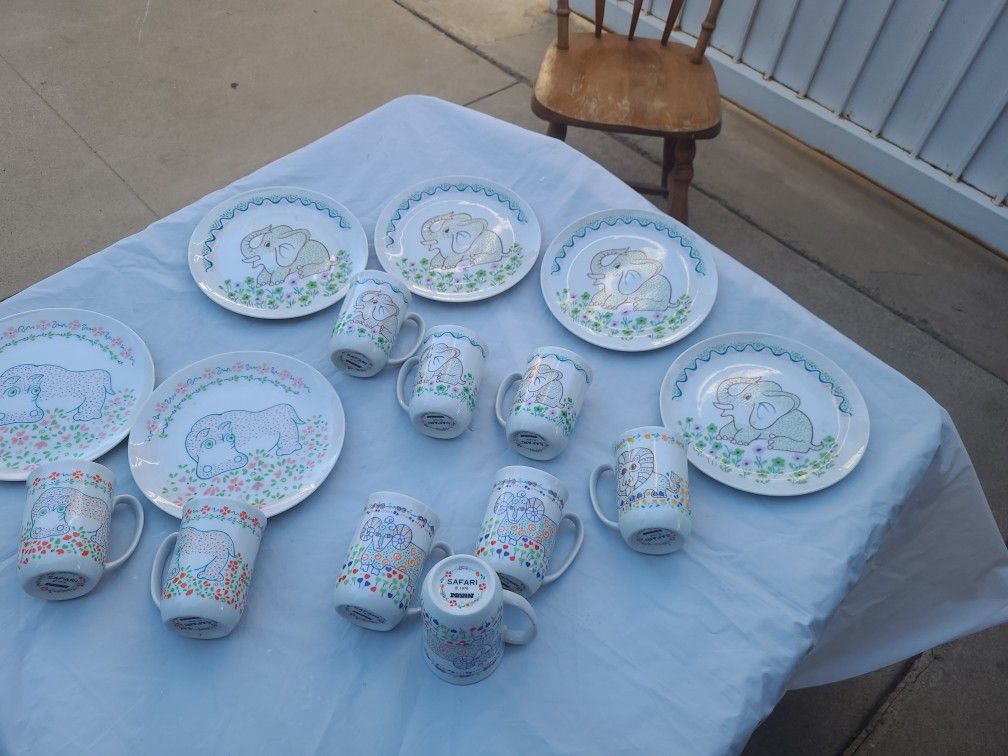 Vintage Kids Safari China Plates