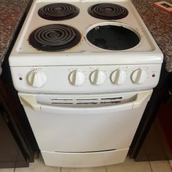 24” Electric Stove 