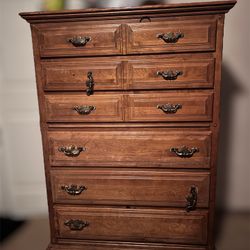 Antique Dresser With Six Drawers