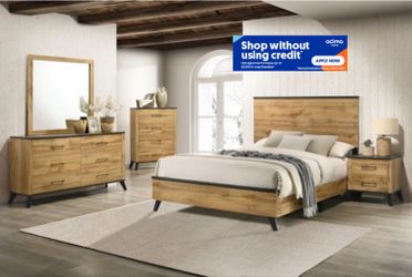 4pcs King Size Bedroom Set w. Mattress Included 