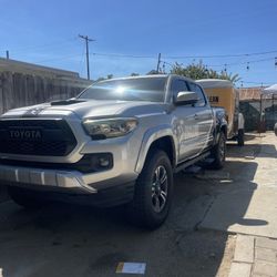 2017 Toyota Tacoma