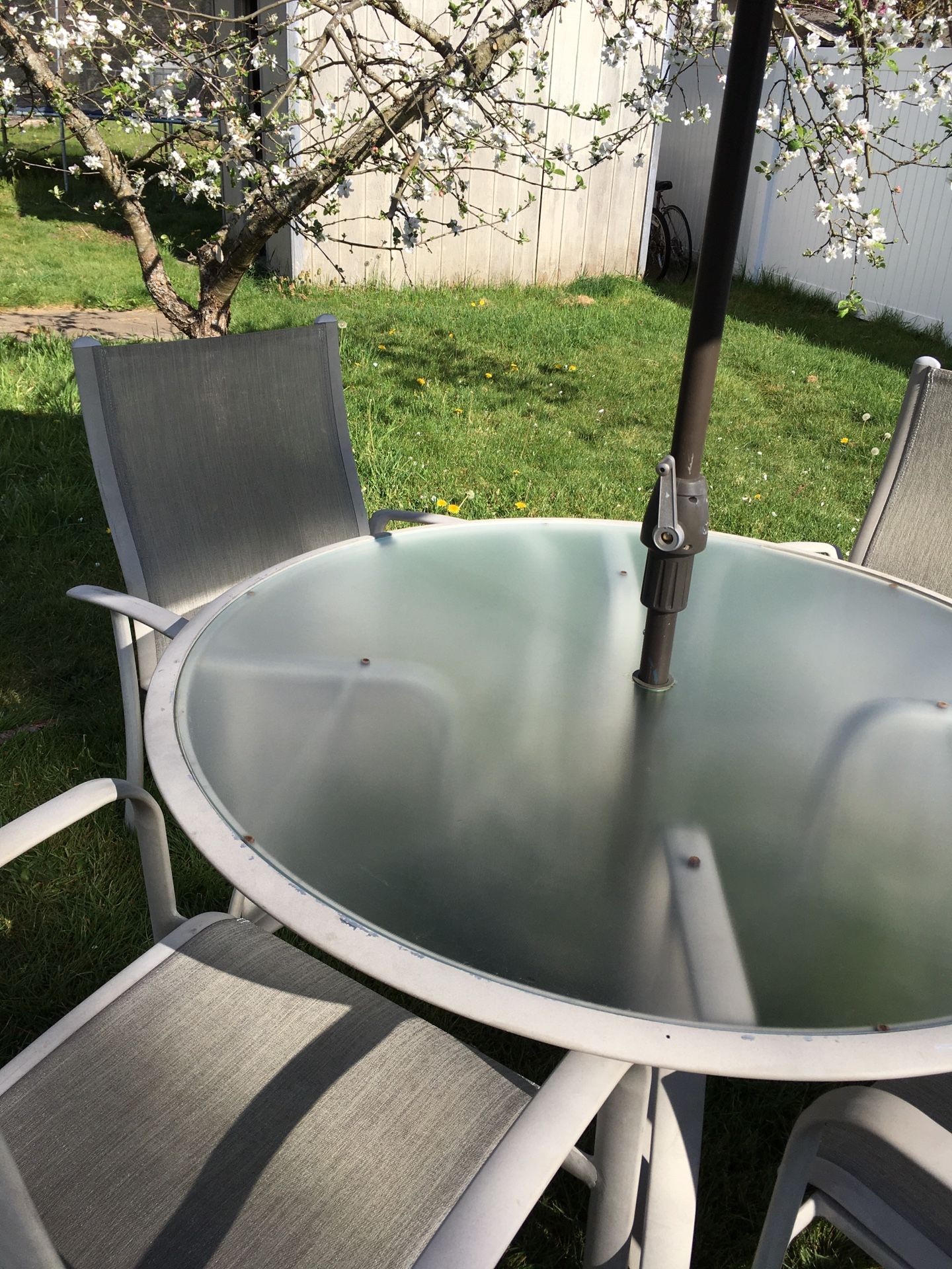 Beautiful Costco Patio Set! for Sale in Lacey, WA OfferUp