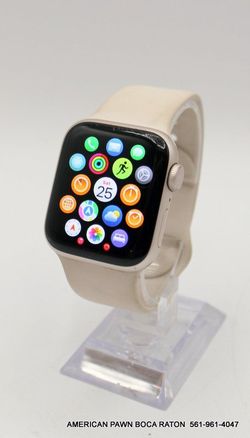 Apple Watch SE 3 40mm Starlight Aluminum Case GPS Starlight Sport Band MEH34LW/A Used