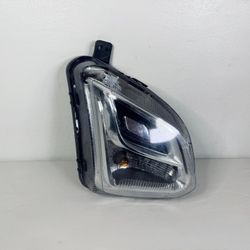 2018 - 2021 CHEVROLET EQUINOX RH PASSENGER SIDE FOG LIGHT LAMP OEM