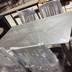 Dining Table Set Of 5 For Sale 