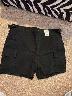 LADIES SHORTS