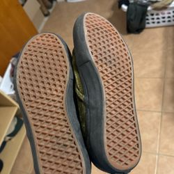 Vans Needles Size 10