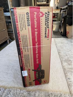 Never used —Portable Propane Gas Grill with Foldable Side Tables & Foldable Support Legs,