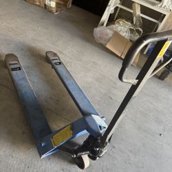 Pallet Jack 