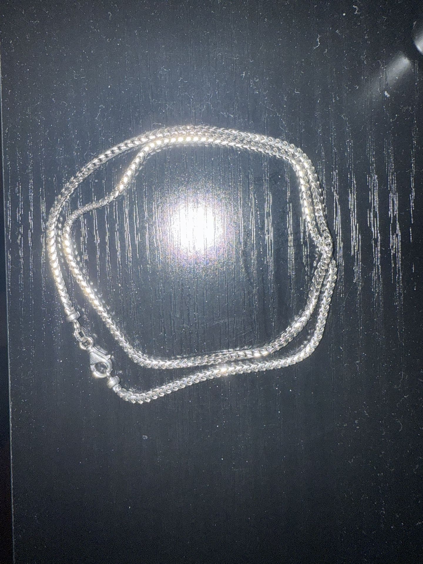 2.5mm 18k White Gold 