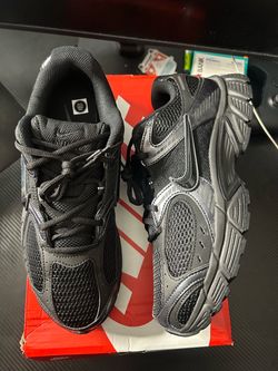 Nike V5 RNR Black Anthracite Size 10
