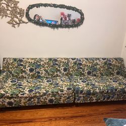 Vintage Floral Design Couch