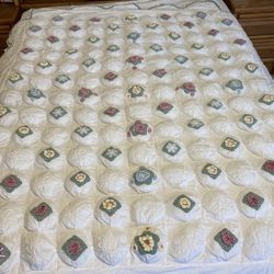 Vintage Batten Floral Twin Comforter 