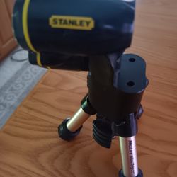 TRIPOD STANLEY FLASHLIGHT FOR SALE