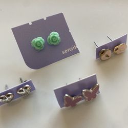 Set Of 4 Pairs Of Mini Earrings 