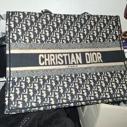 Christian dior tote bag