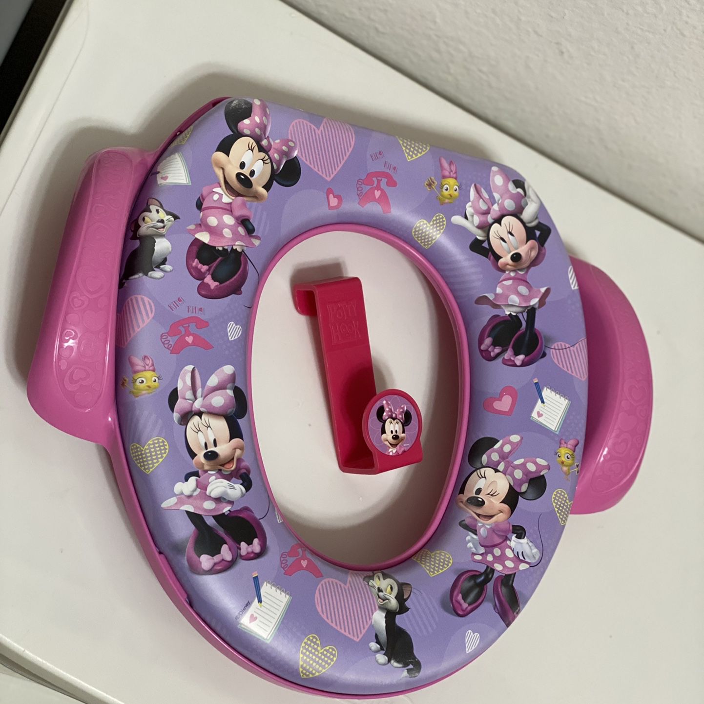 ***FREE*** Minnie Mouse Potty Training Seat With The Hook