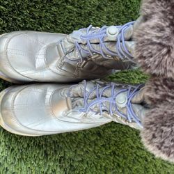Girls Snow Boots Size 2