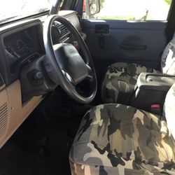 2001 Jeep Wrangler Sport.  16,300.00