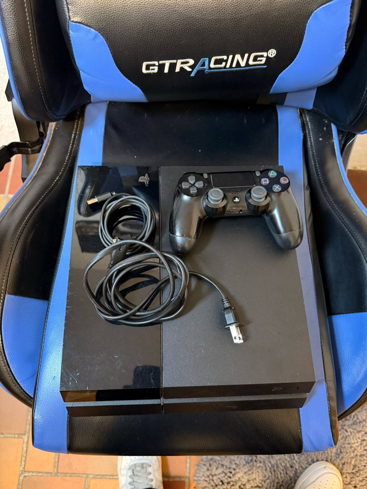 PS4