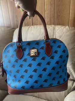 Dooney And Bourke Purse