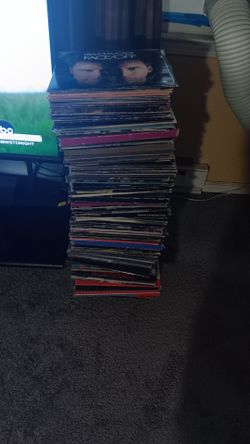 Huge lot of vintage laserdiscs with Pioneer player $1,000 obo